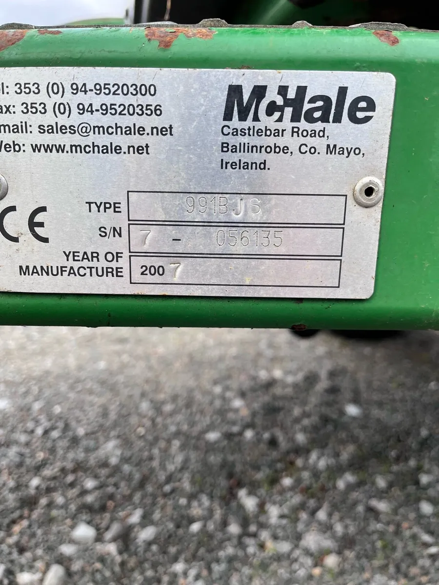 Mc Hale Wrapper - Image 3