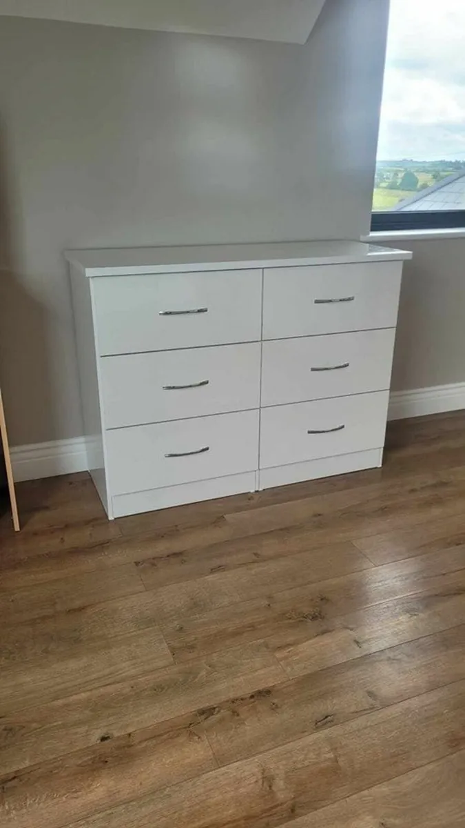 BEDROOM FURNITURE - Image 2