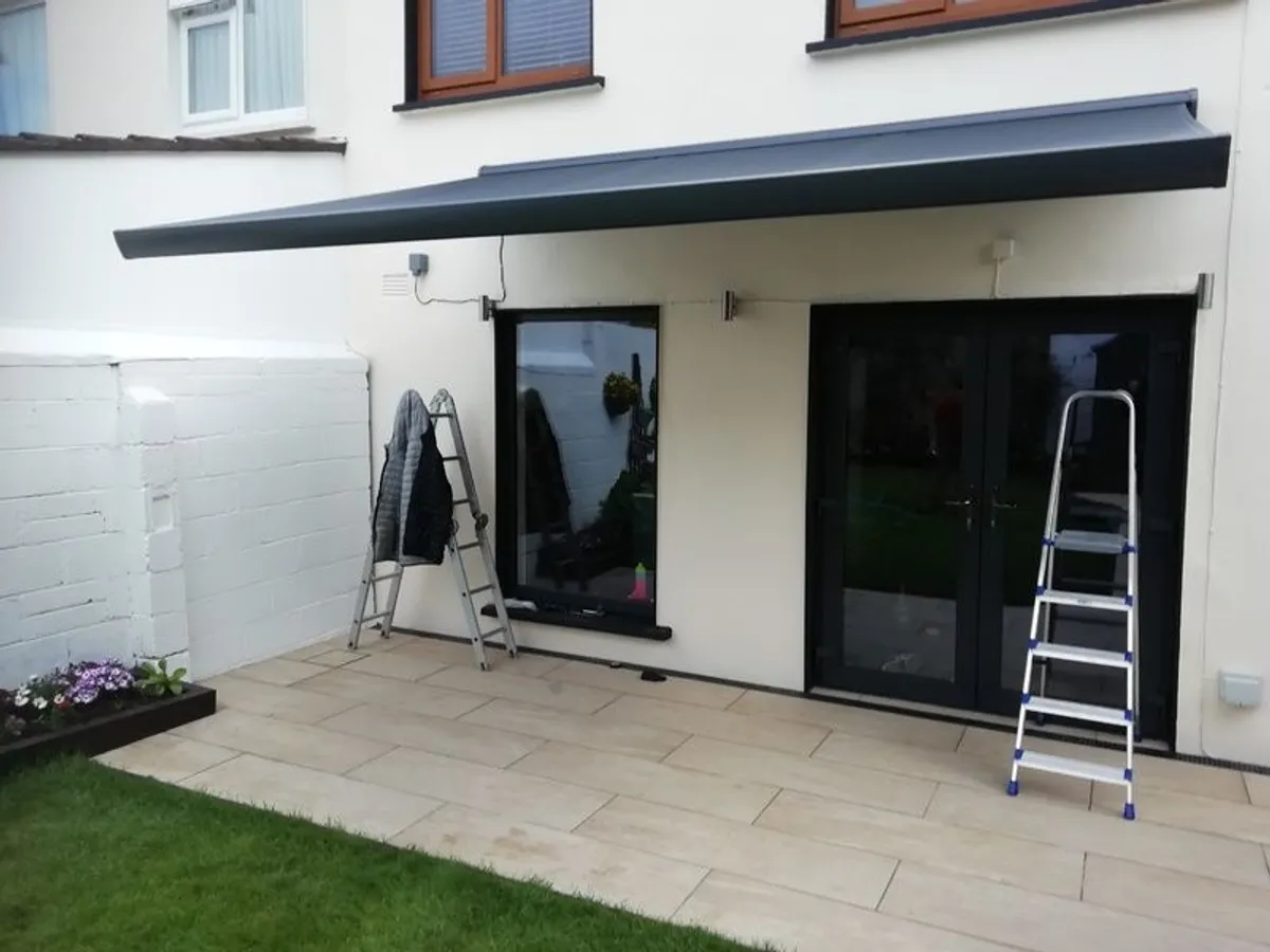 Awning  4mx3m   Grey   2100 ovno last one left rain proof full cassette  electric remote control  with manual back up . Also 3x2m awning  and pergolas 3x2.5 with manual awning .Free delivery. Cash only . - Image 4