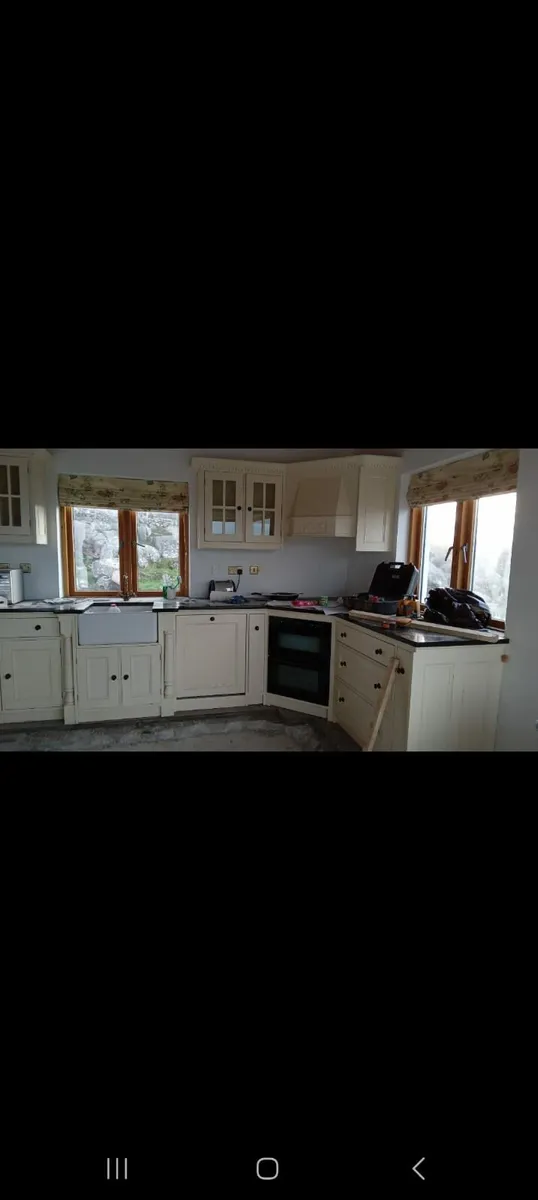 Fitted kitchen - Image 2