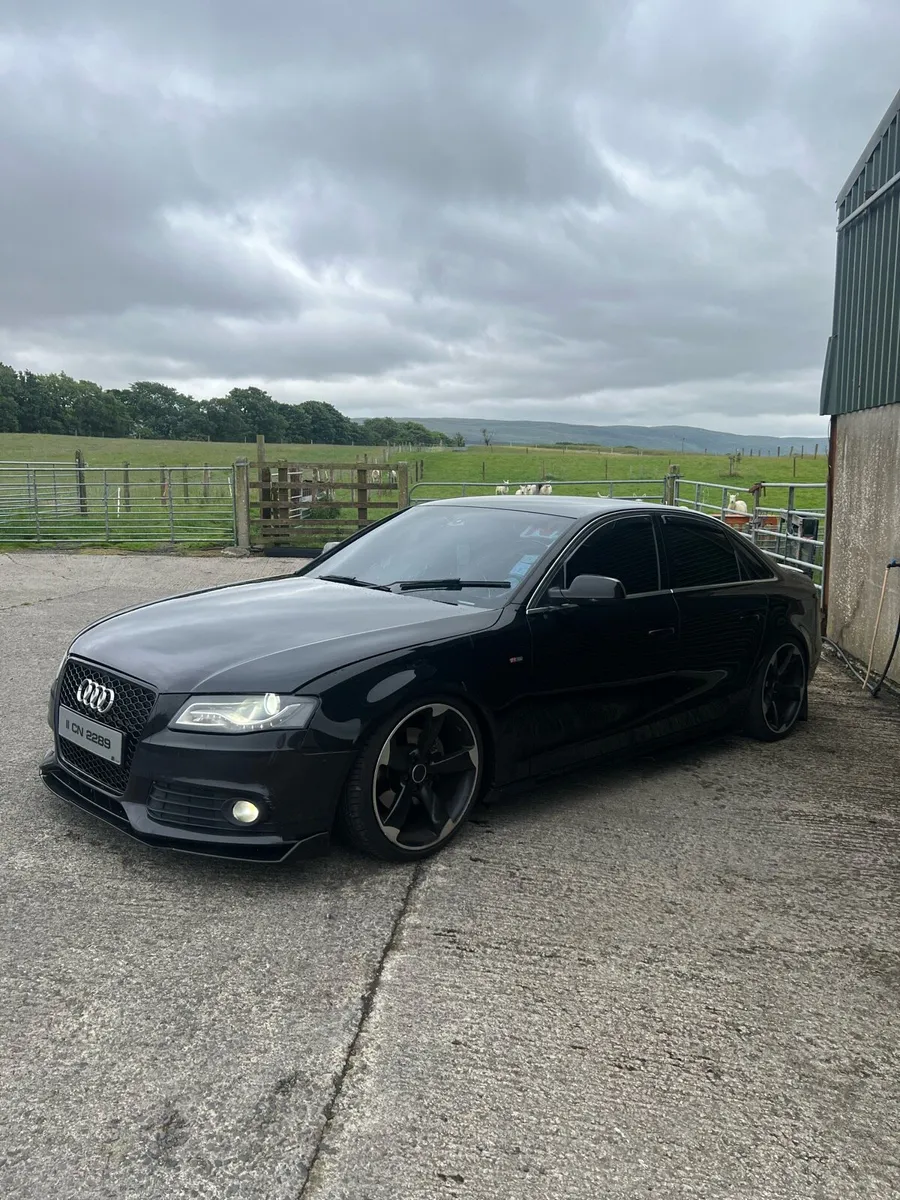 AUDI A4 SLINE - Image 2
