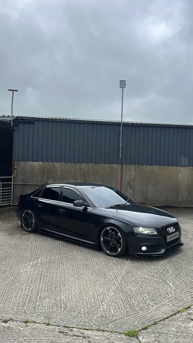 AUDI A4 SLINE - Image 4