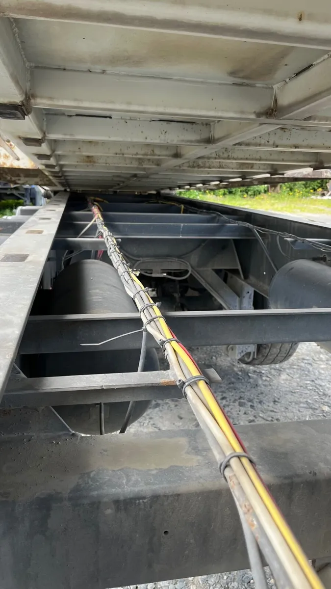 Tipping trailer - Image 4