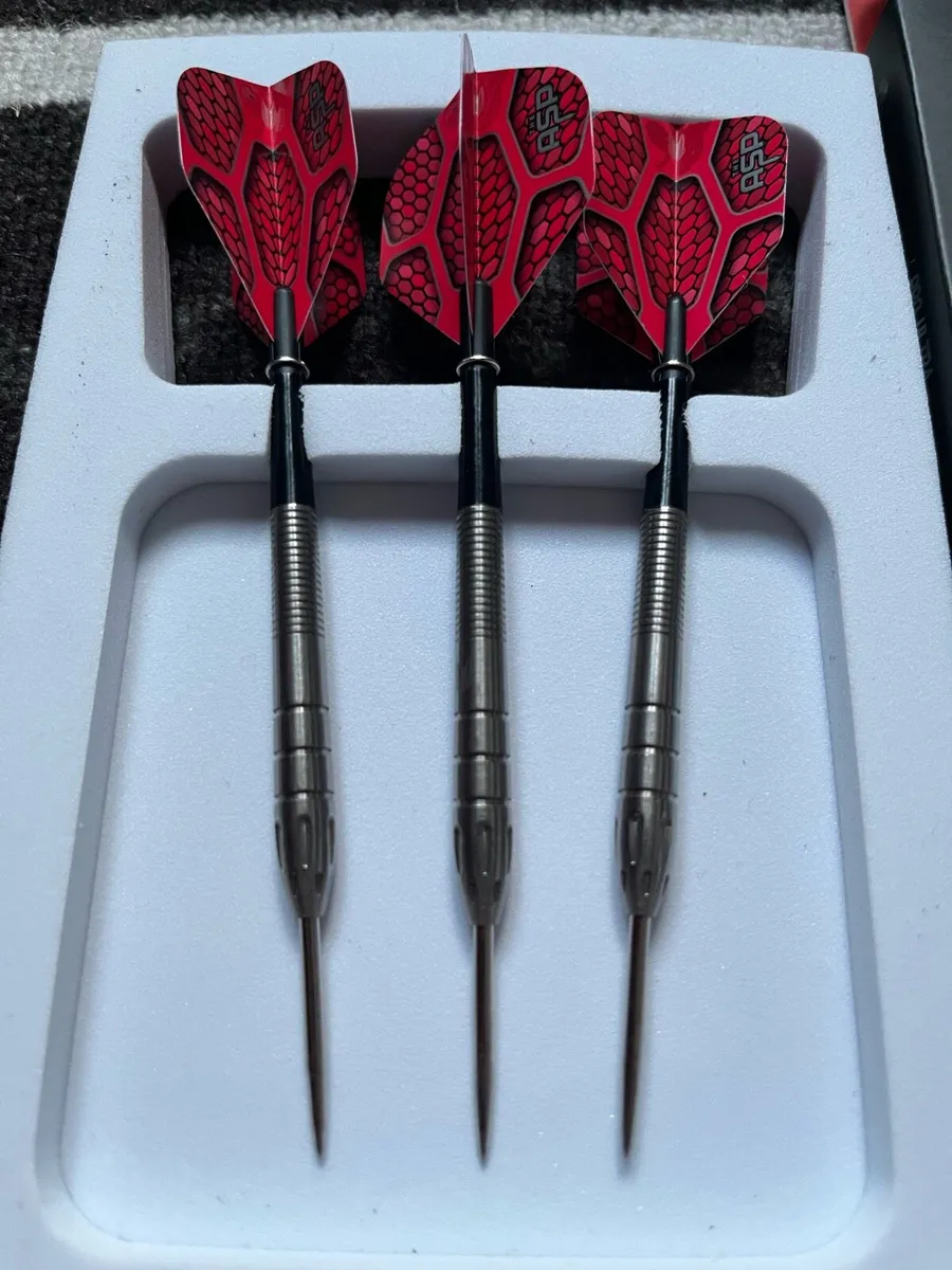 Darts Nathan aspinall gen 1 22g - Image 1