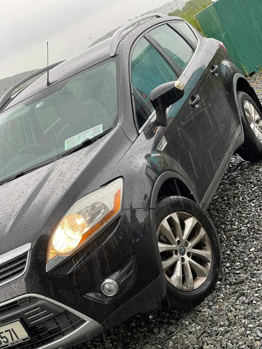 Ford Kuga 2010 - Image 2