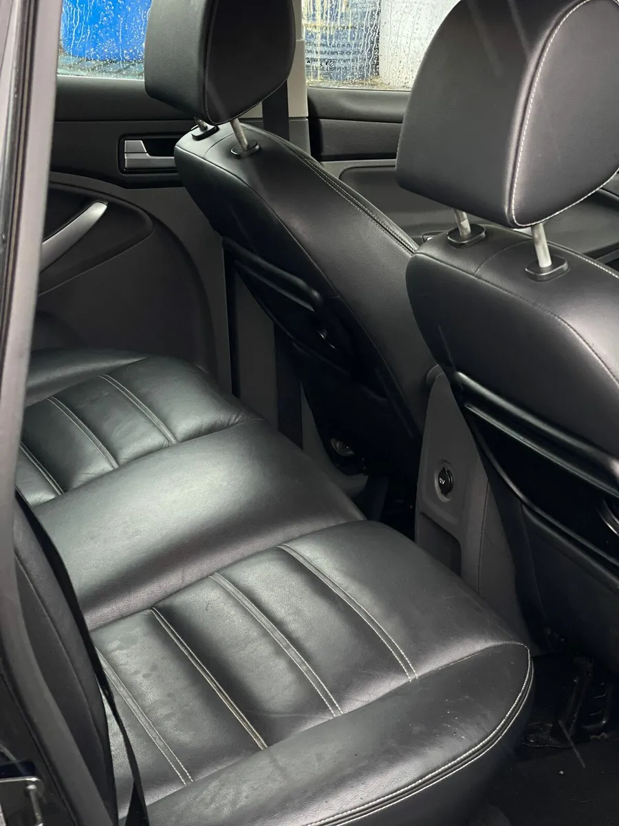 Ford Kuga 2010 - Image 3