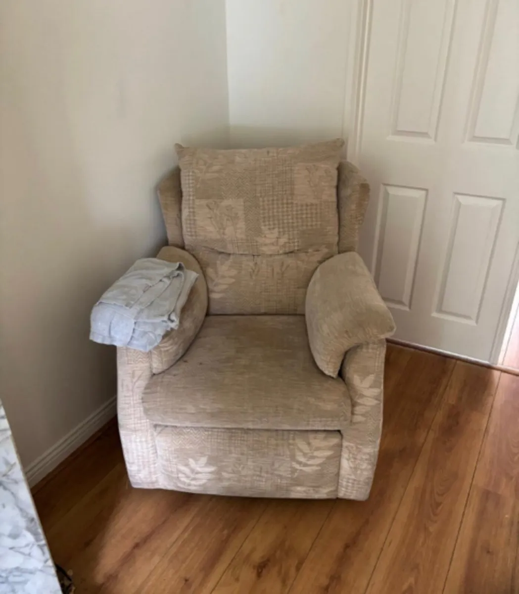 Arm chair - Image 2