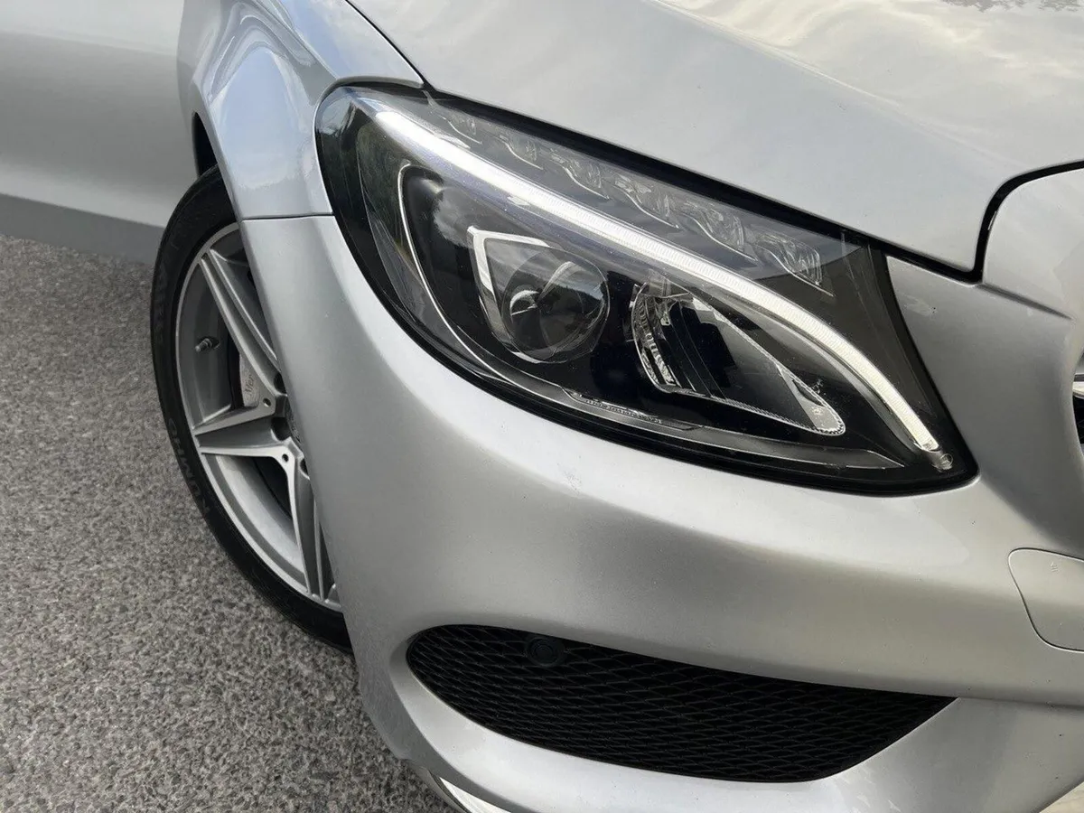 2018 MERCEDES-BENZ C-Class C200D AMG 4DR AUTO - Image 3