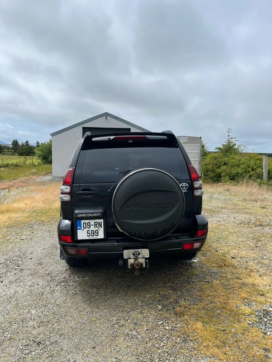 toyota landcruiser lwb - Image 2