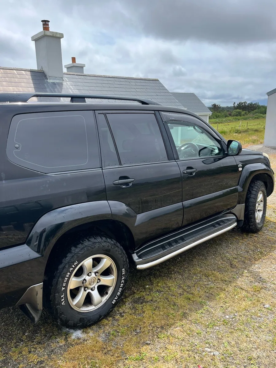 toyota landcruiser lwb - Image 4