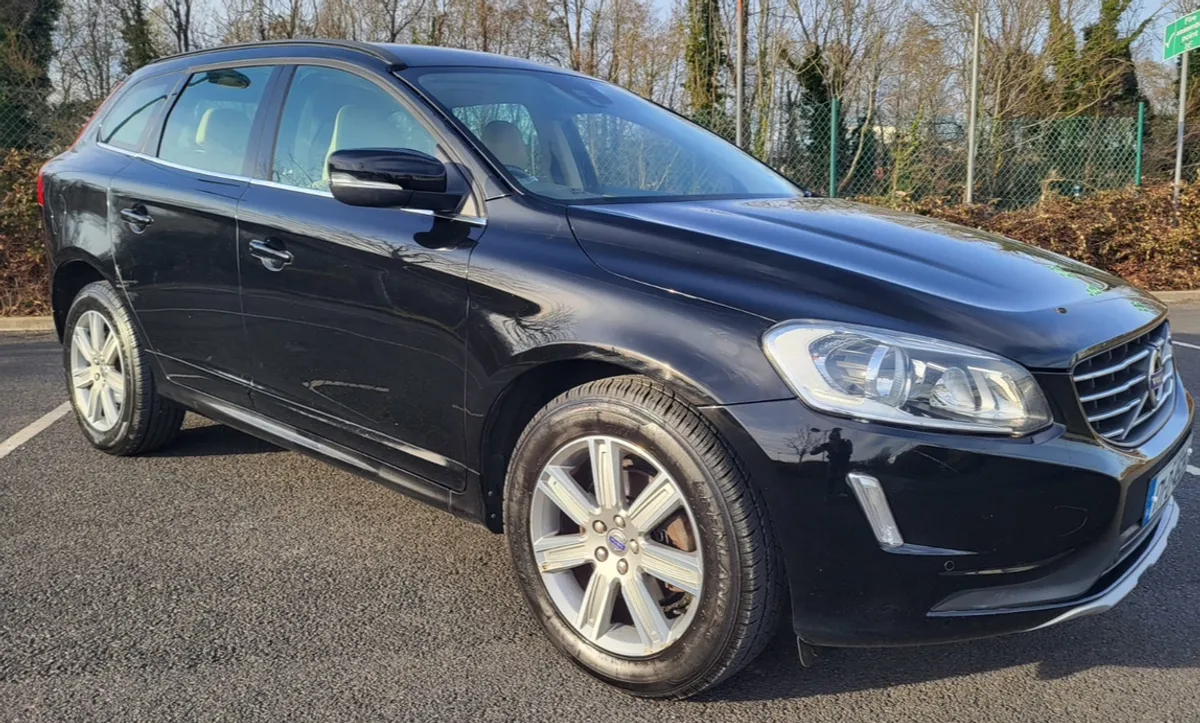 2017 VOLVO XC60 2.0 D D4 SE LOW TAX - Image 1