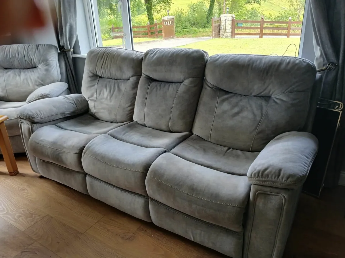 3 piece suite furniture grey suede feel - Image 2