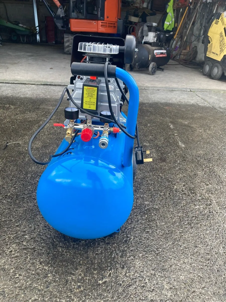 Air compressor - Image 3