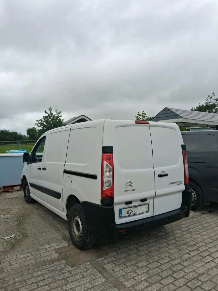 Van - Image 2