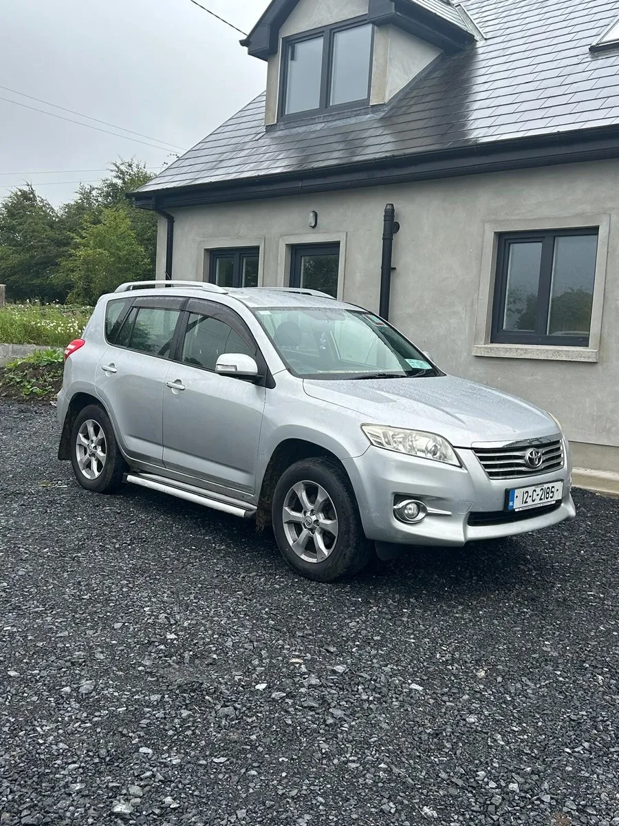 Toyota RAV4 2012 - Image 1