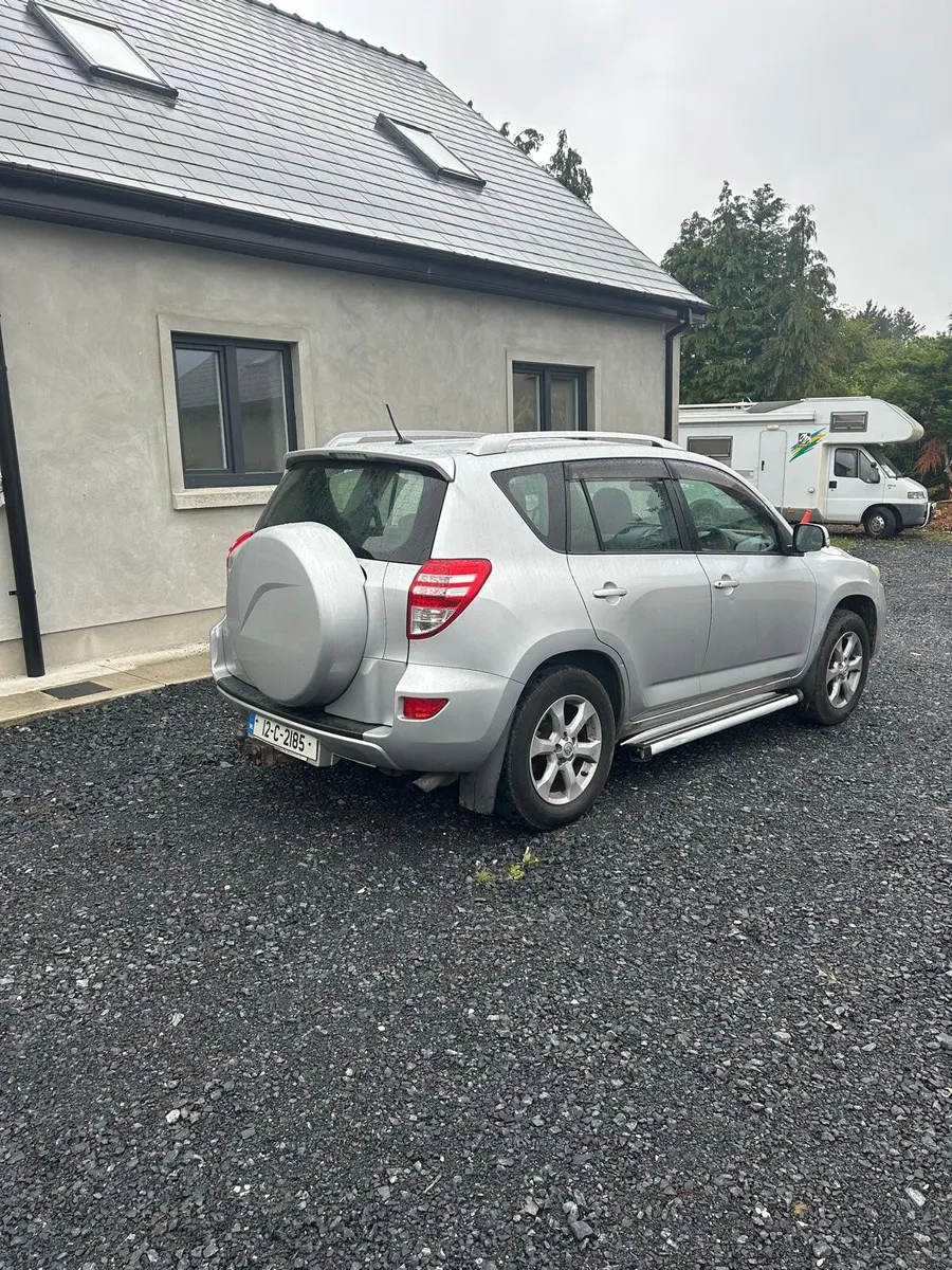 Toyota RAV4 2012 - Image 3