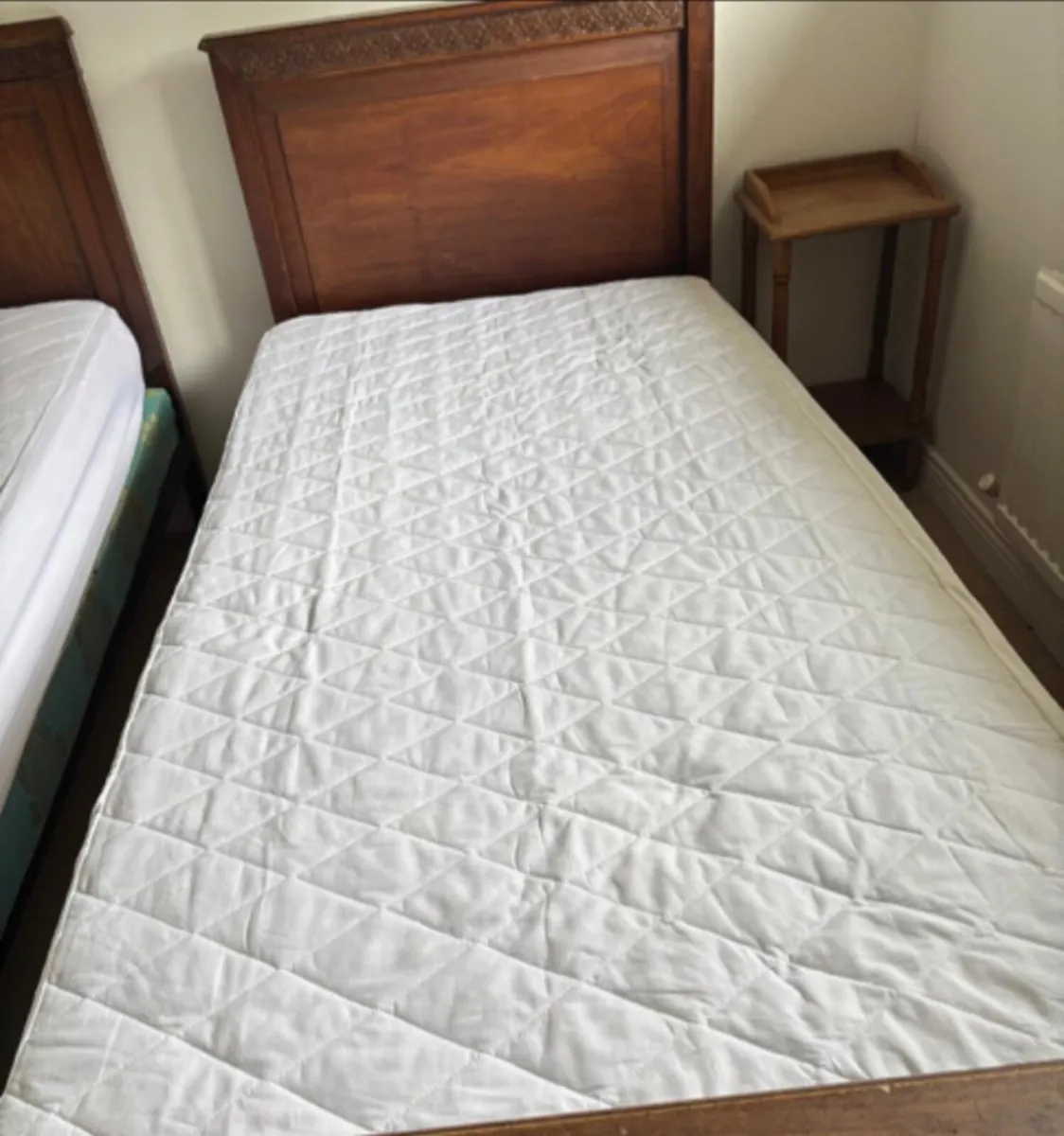 Single bed frame with mattress
