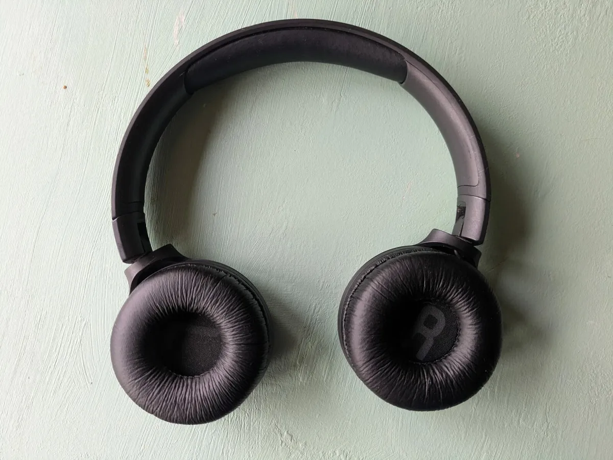 JBL Headphones 🎧 - Image 4