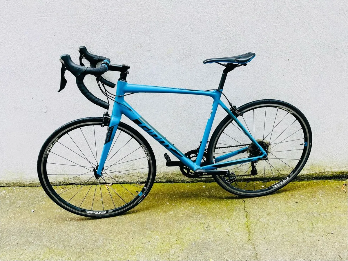 Giant contend SL 1 road bike - Image 2