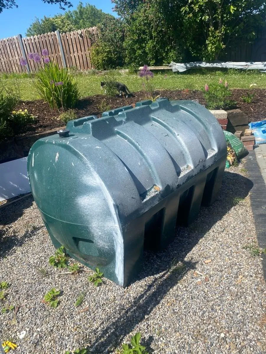 Harlequin oil tank - Image 1