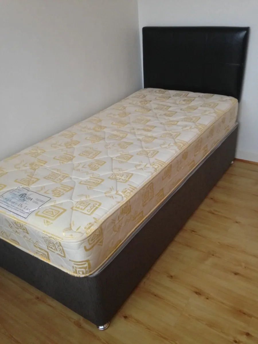 Single bed - Image 1