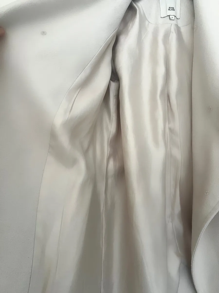 River island beige coat - Image 2