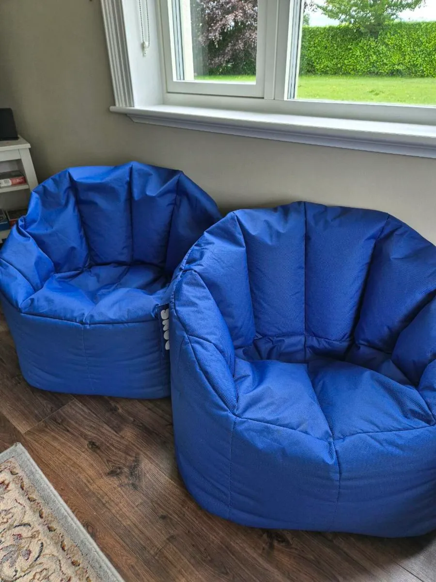 Snug chairs x 2 - Image 2