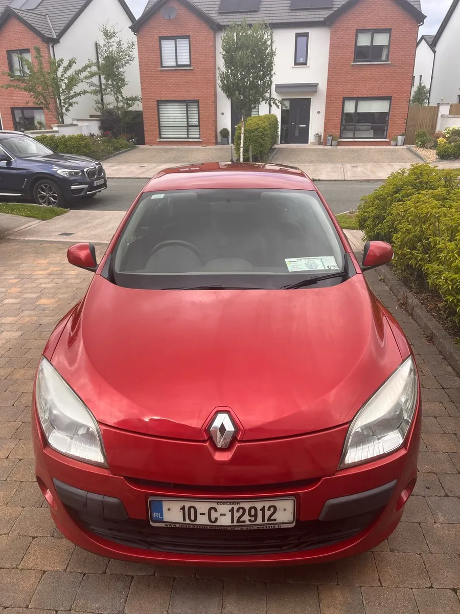 Renault Megane 2010 - Image 1