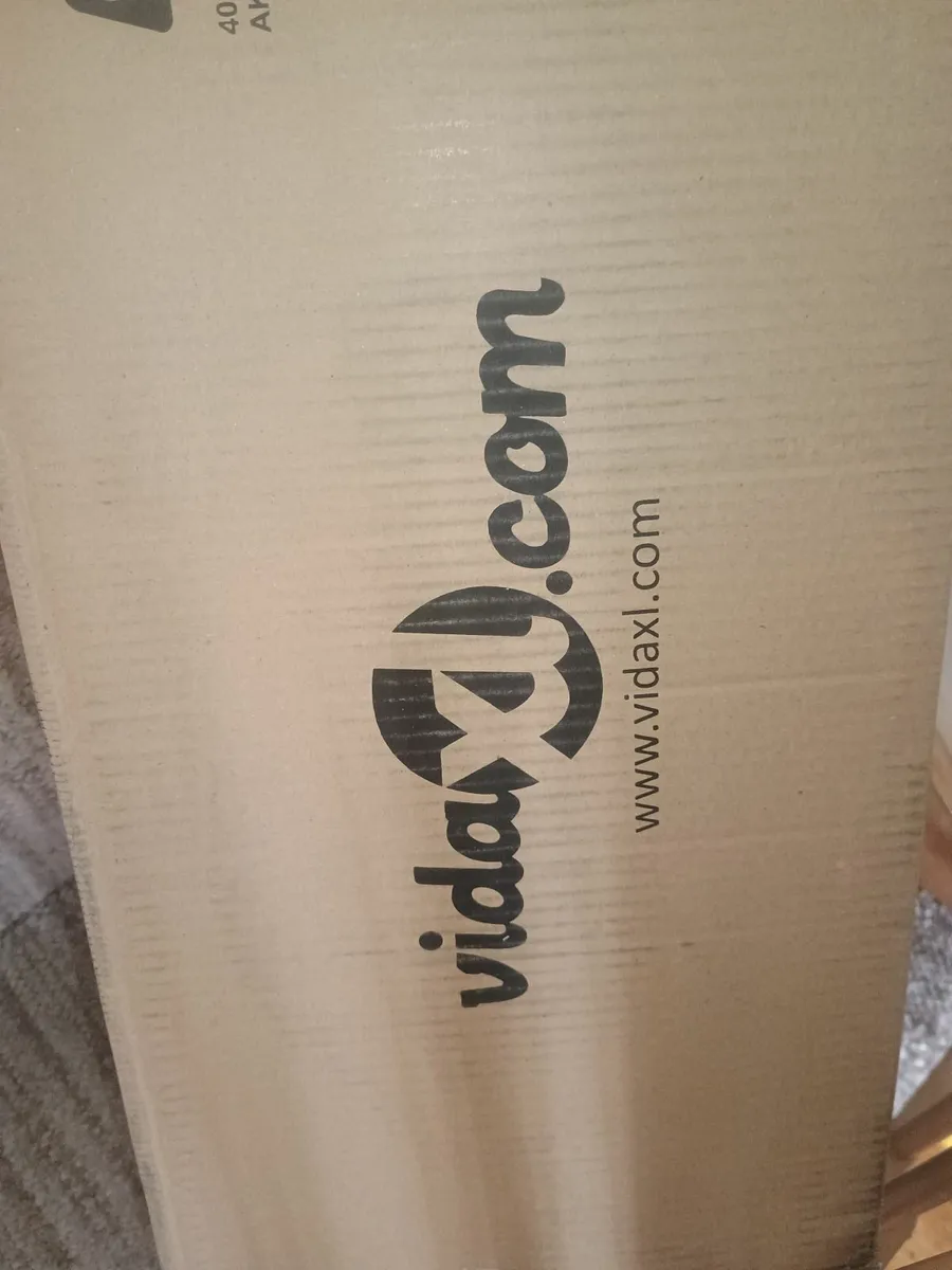 Tent - 6 Man - Brand new in box - Image 4