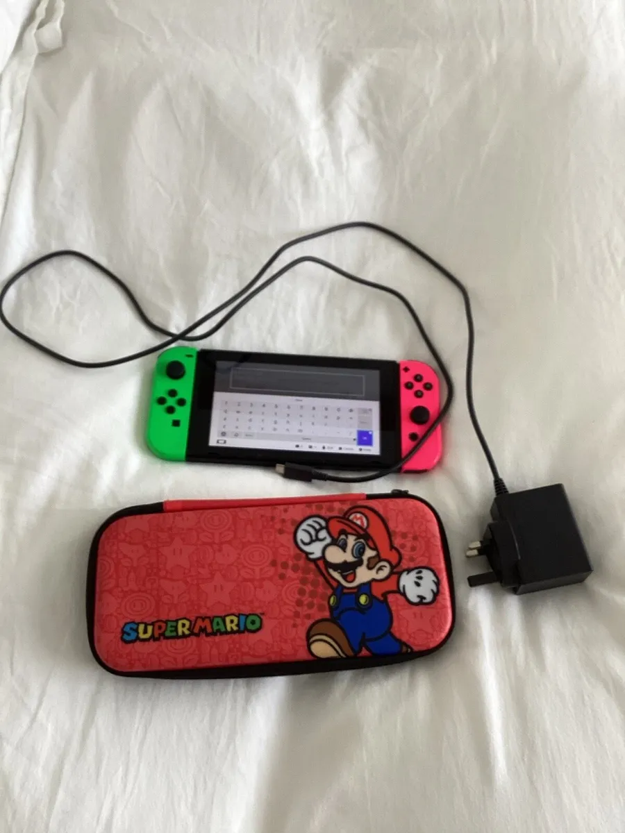 Nintendo switch - Image 1