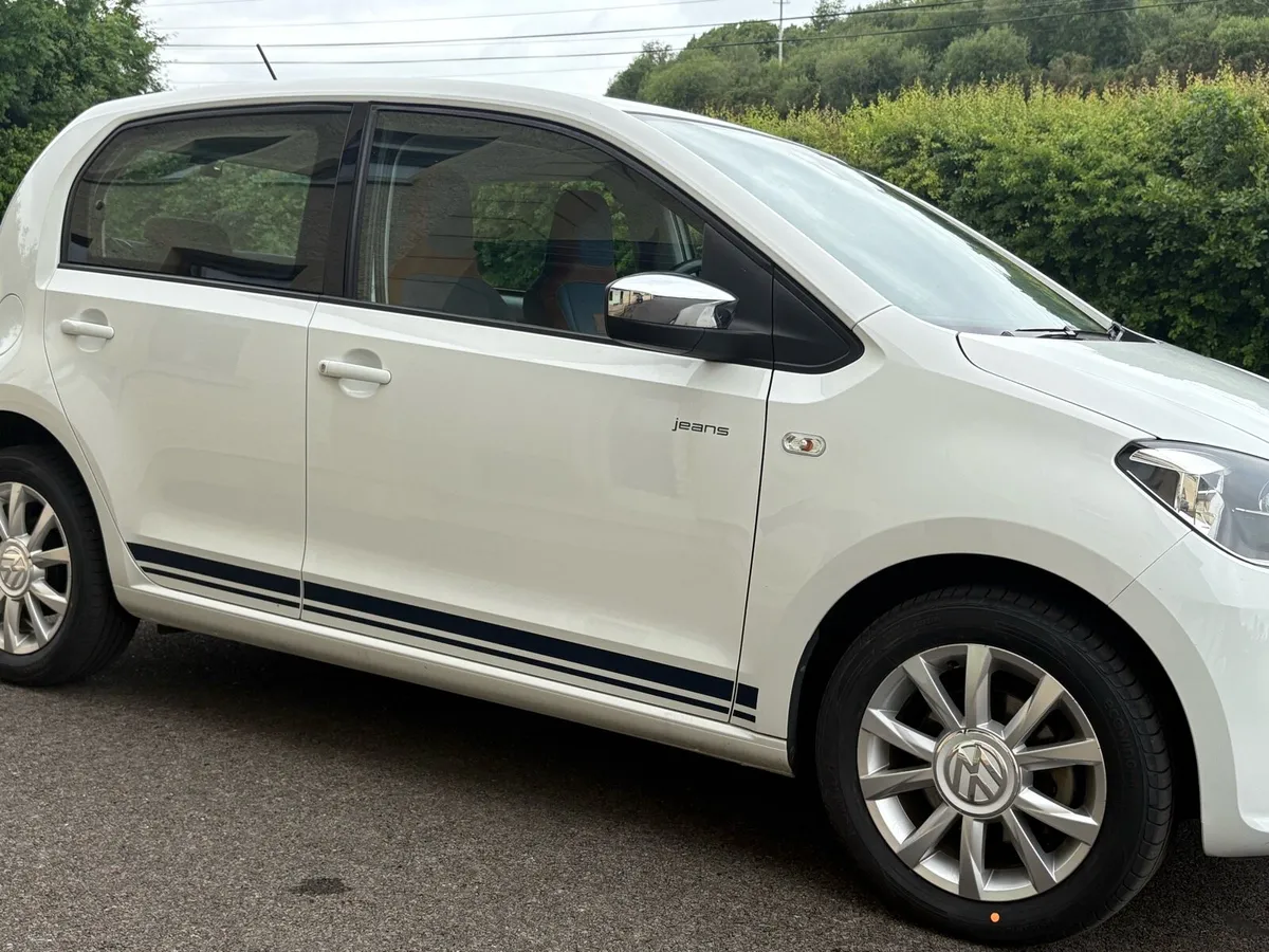 Volkswagen up jeans edition 2016 automatic - Image 4