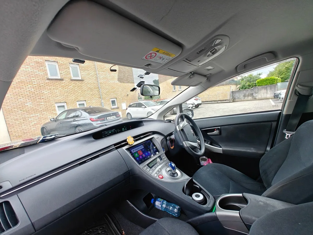 2014 Toyota Prius For Sale - Image 4