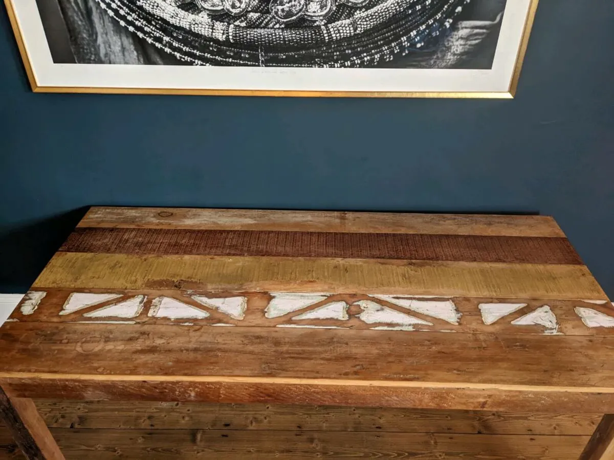 Rustic recycled wood dining table - Image 3