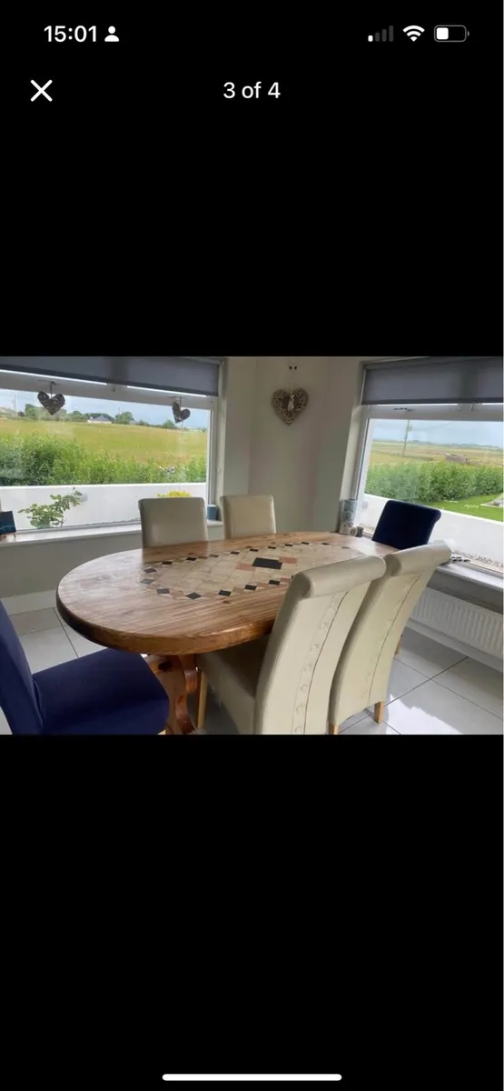 Beautiful Mexican Pine table - Image 1