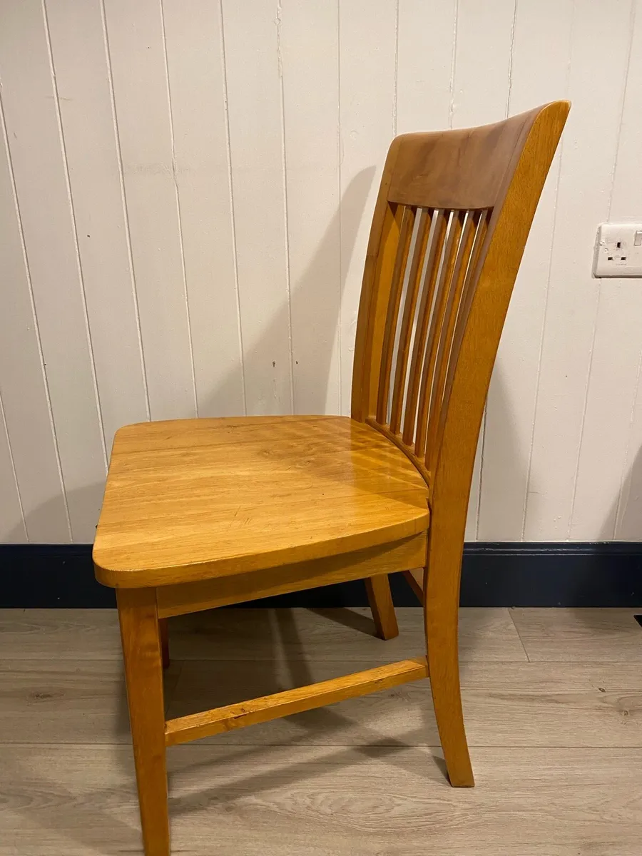 Antique chair in perfect condition - Image 1