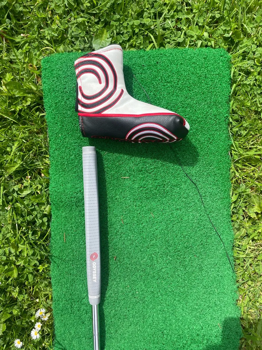Odyssey black series 9 putter - Image 4