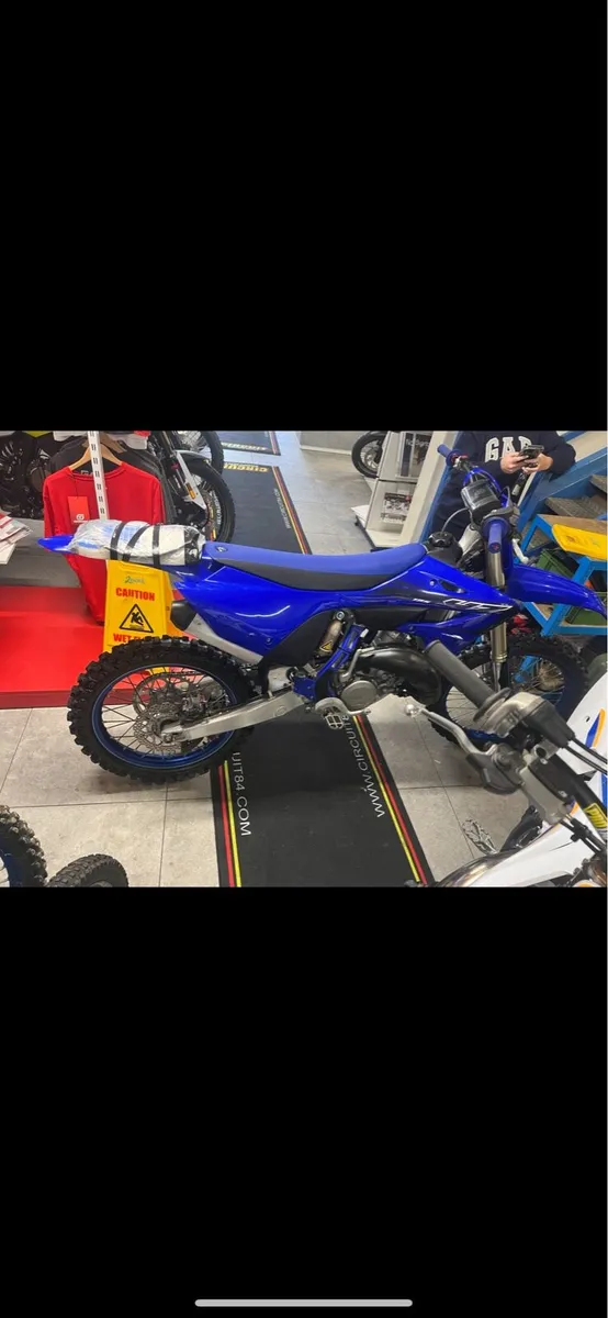 Yz 125 - Image 1