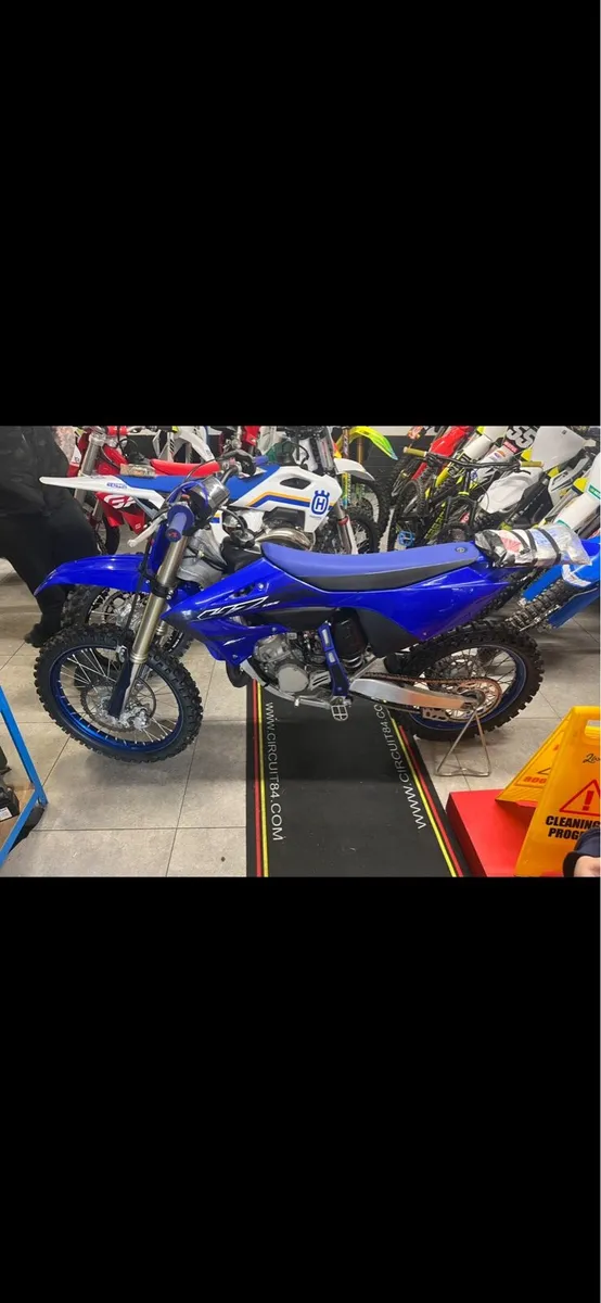 Yz 125 - Image 2