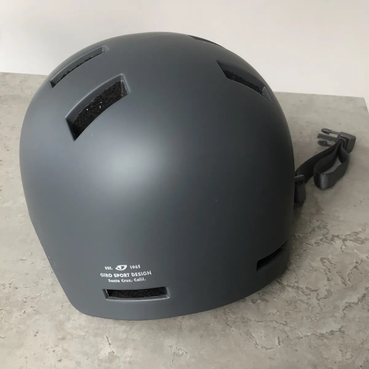 New Giro Bicycle Helmet - Image 3