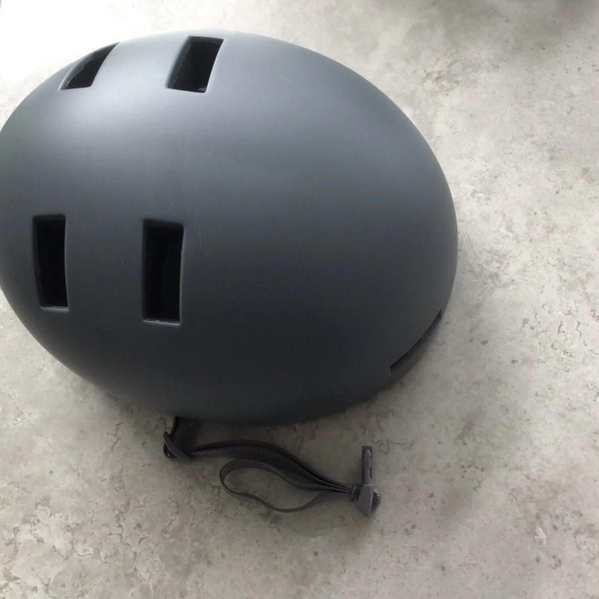 New Giro Bicycle Helmet - Image 4