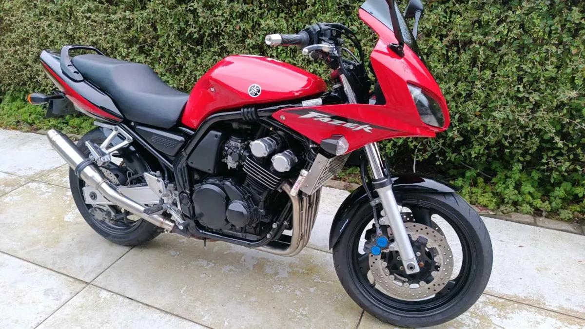 Yamaha Fazer 600 - Image 1