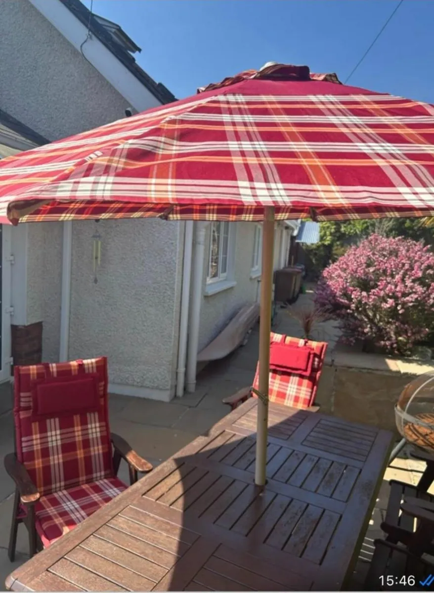 Garden Table and Chairs - Image 3