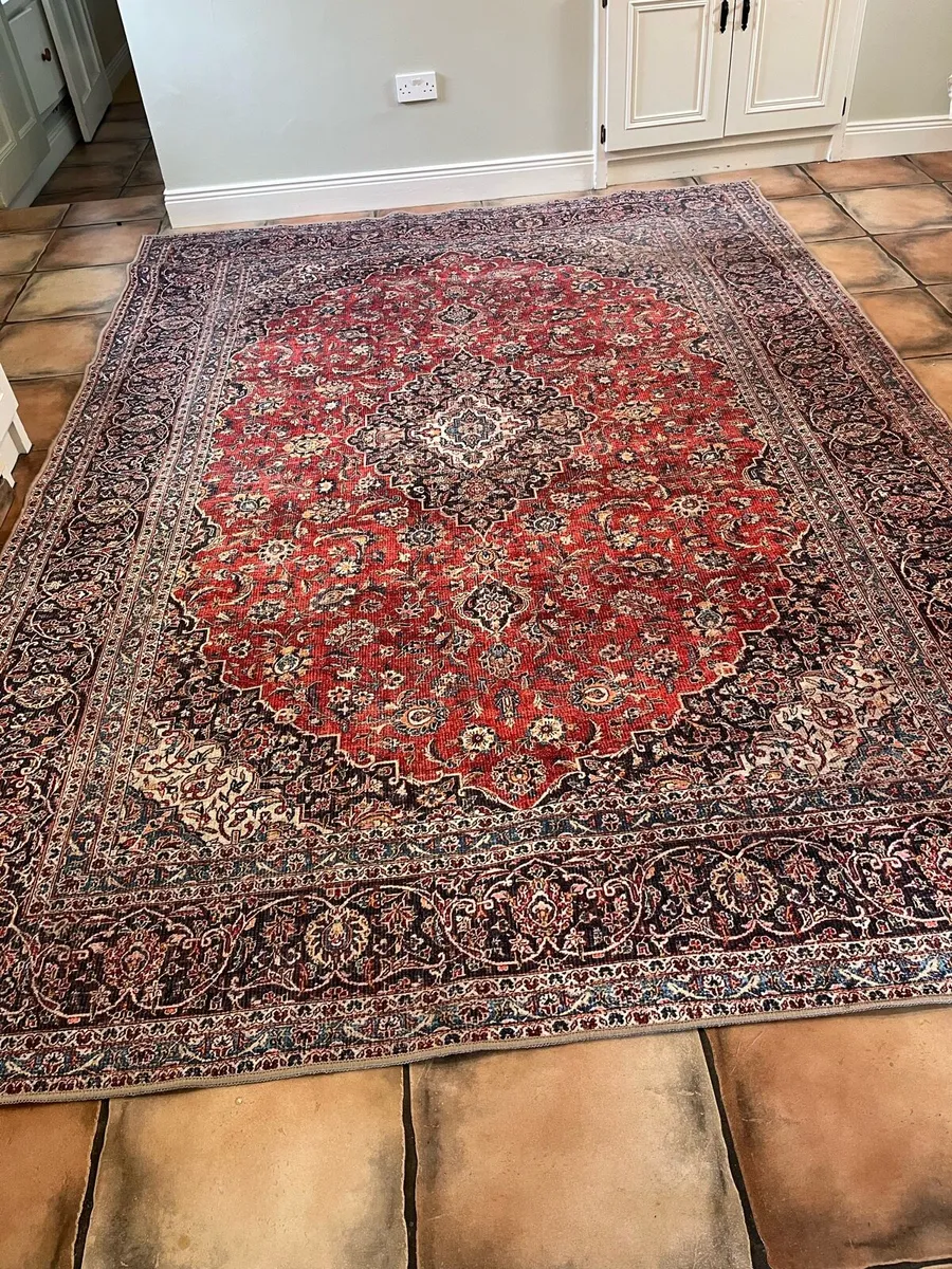 Kukoon oriental rug - Image 1