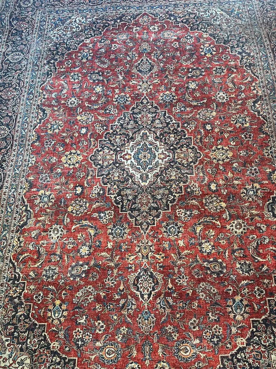 Kukoon oriental rug - Image 2