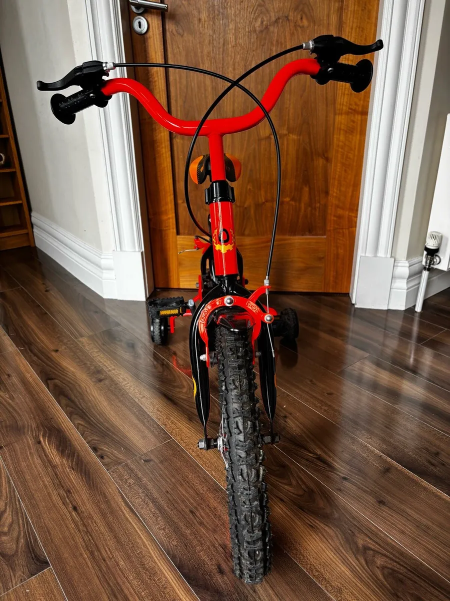 Kids bike 16 inch with removable stabilisers - Image 2