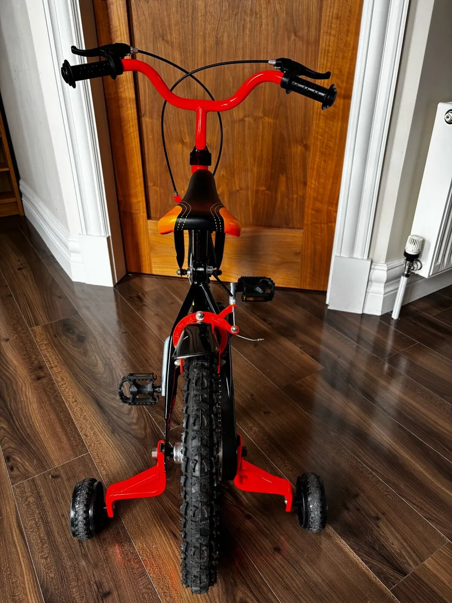 Kids bike 16 inch with removable stabilisers - Image 3