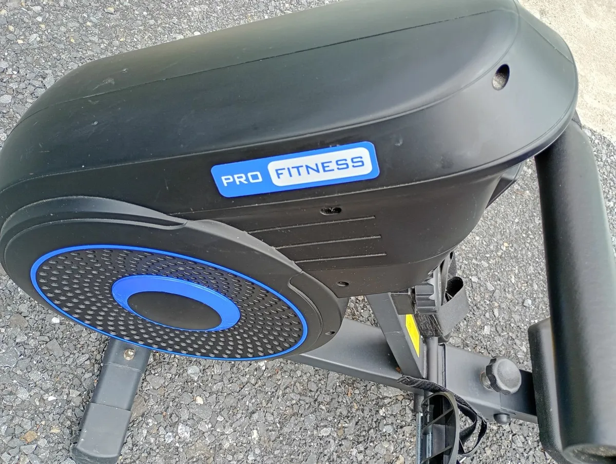 Rowing Machine Pro Fitness - Image 3