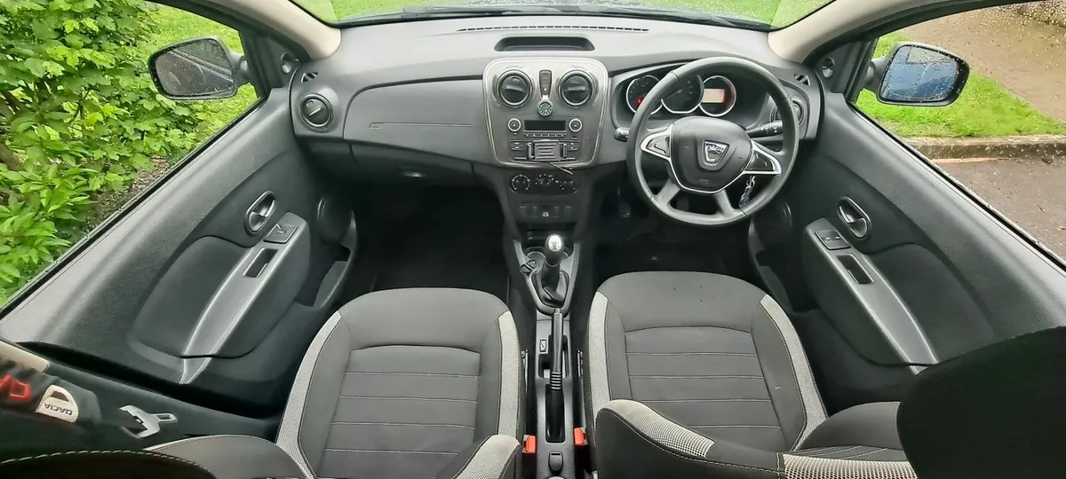 Dacia Sandero Stepway 2017 - Image 4