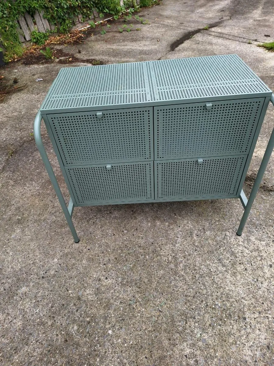 Green metal storage drawers - Image 1