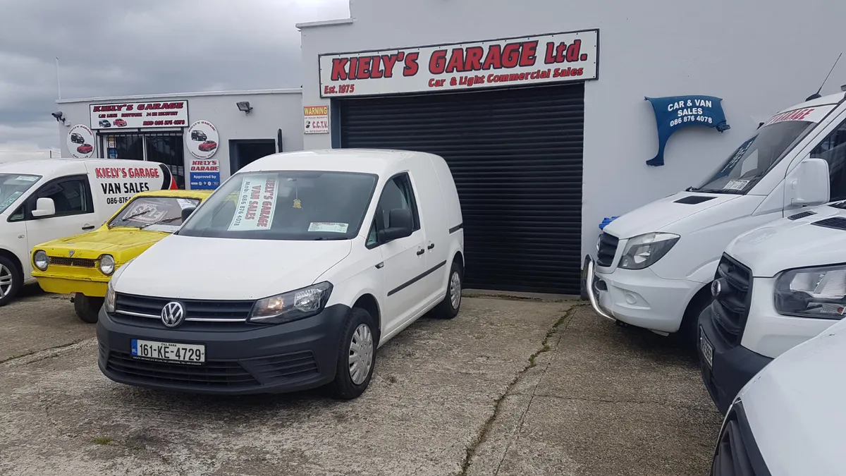 Volkswagen Caddy 2016 2.0LT ONE OWNER NO VAT - Image 3